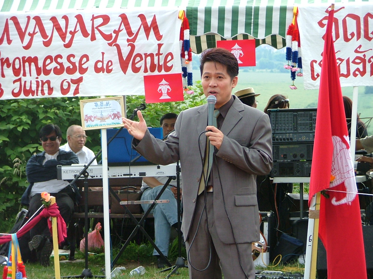 kermesse lao Paris 030607 190.jpg